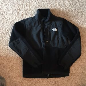 Black Women’s North Face Denali Jacket
